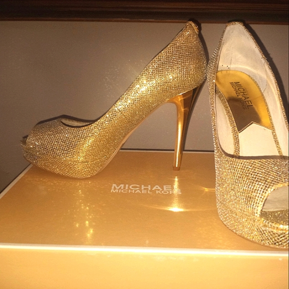 Michael Kors gold heels